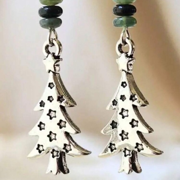 New Christmas tree earrings - Picture 5 of 7